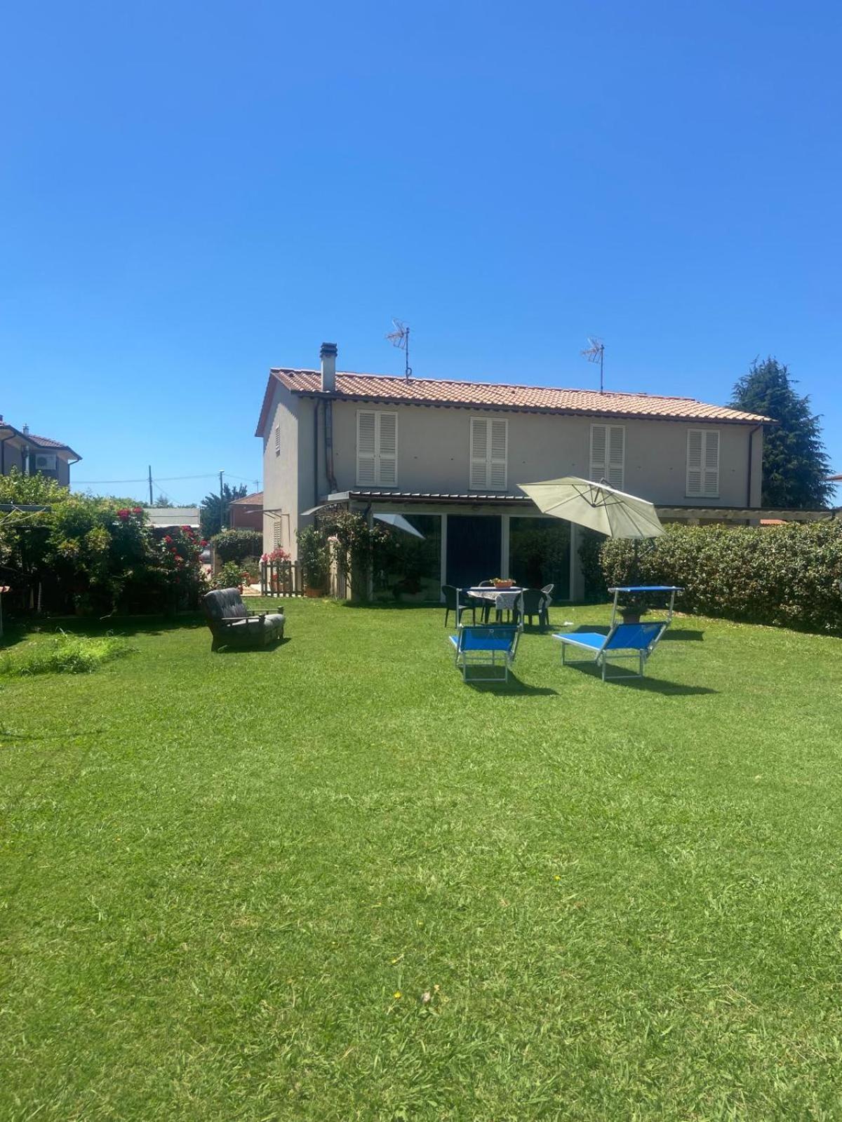 Casa Ariel Villa Lucca Exterior photo